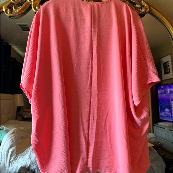 Oversized plus 1 X bright coral blouse - Picture 3 of 4